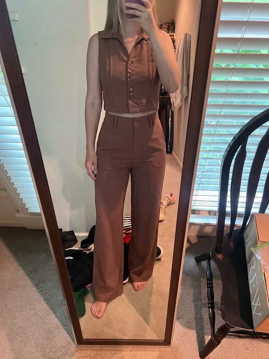 Conjunto de Dos Piezas: Top sin Mangas + Pantalón
